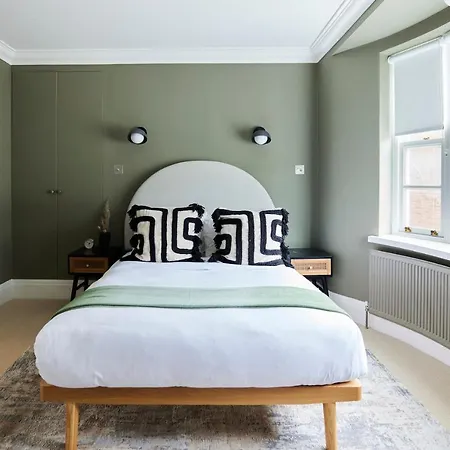 The South Kensington Wonder - Trendy 3bdr House With Garden