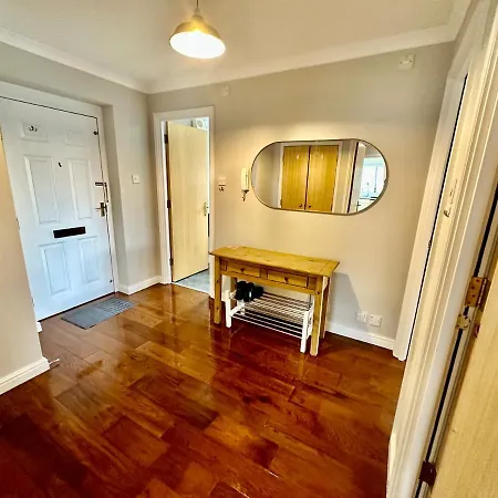 O2 Arena Luxury Flat Sleeps 6 With Parking Apartment