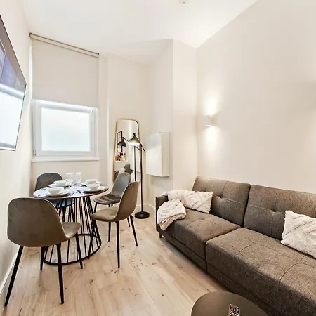Modern In Paddington Free Wifi By Aparts Apartment *