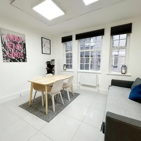 Cacao Boutique Flat- Kensington Apartment London