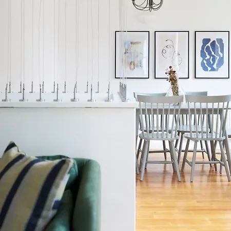 The Nest - Trendy 3bdr House *