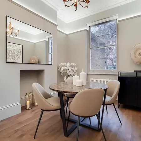 The Argyle Collection Near Kings Cross St Pancras * London