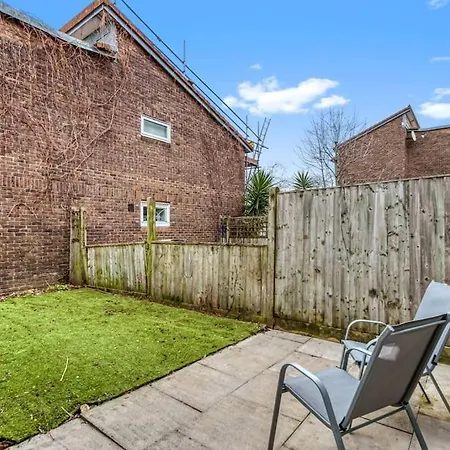 1 Bedroom Flat - Brixton Apartment *