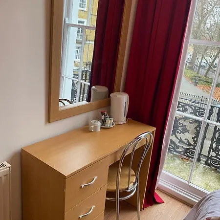 Hotel 27 Argyle Square London