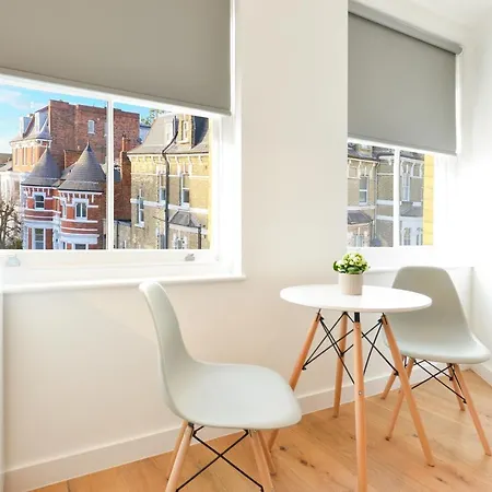 West Hampstead Serviced By Concept Aparthotel