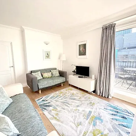 Elegant W1 Penthouse W Terrace Nr Oxford St W Helpful Informative Host Apartment London