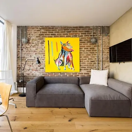 Cool Loft In Fashionable East
