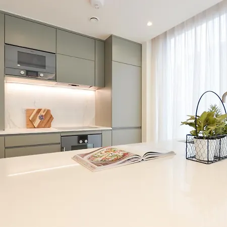 Haverstock Hill Serviced By Concept Apartment