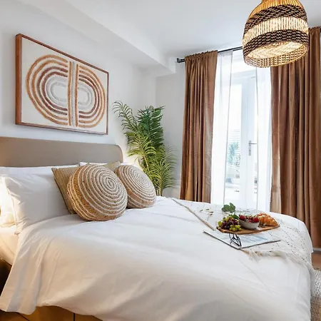 Notting Hill Collection London