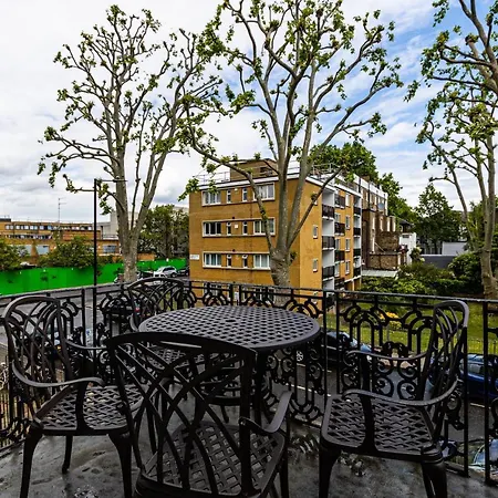 Bright 2 Bedroom Flat With Terrace In Notting Hill Apartment London