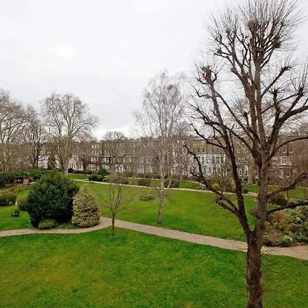 4 Bed Duplex Garden Views Apartment