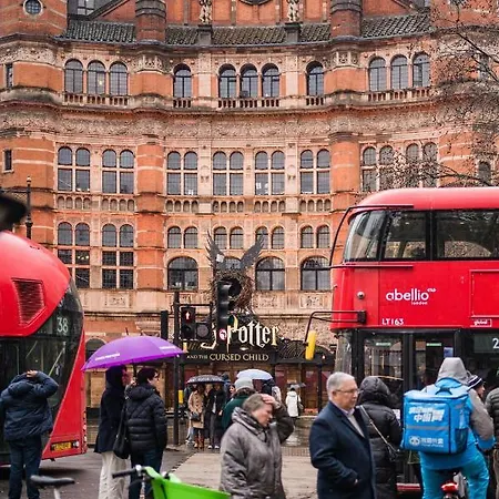 Tottenham Court Road 公寓 *