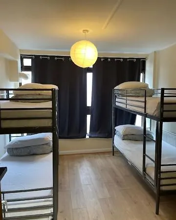 Hostel Kensal Backpackers 2 *