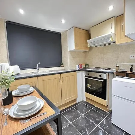 Comfy 2 Bedroom Flat Edgware Road Apartamento Londres