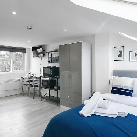 Livestay-modern Studio In Zone 2 Apartment *