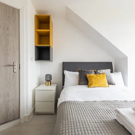 Charming With Kitchen & Laundry Near Tufnell Park * Londres