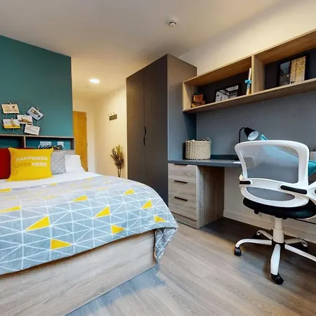 Private Bedrooms With Shared Kitchen, And At Canvas Wembley In London