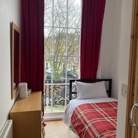 Hotel 27 Argyle Square