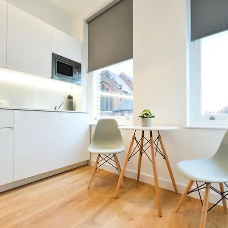 West Hampstead Serviced By Concept * London