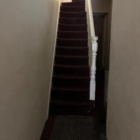 Oyo 94 Bricklane Studio Flats Hotel