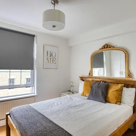 Apartmán Specious 2 Bedroom Flat - Zone 1