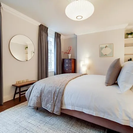 The Argyle Collection Near Kings Cross St Pancras London