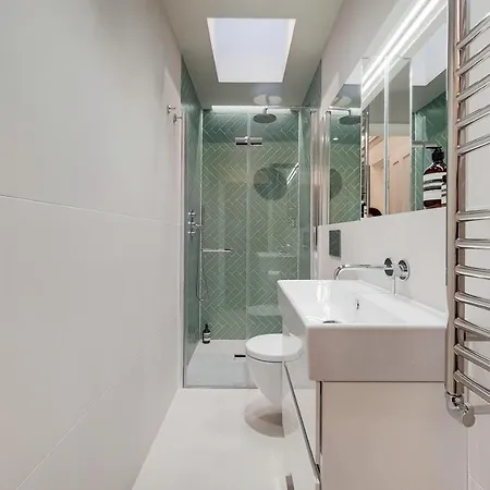 The Argyle Collection Near Kings Cross St Pancras * London