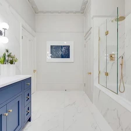 The Argyle Collection Near Kings Cross St Pancras London
