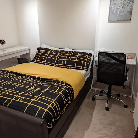 Fully-equipped Flat In The Of Apartment *