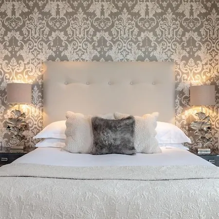 The Petersham