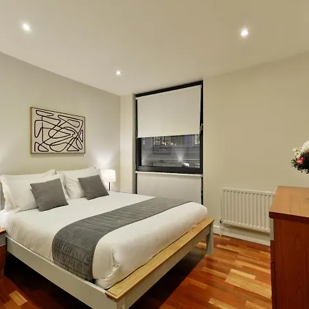 Lägenhetshotell Farringdon Laceby
