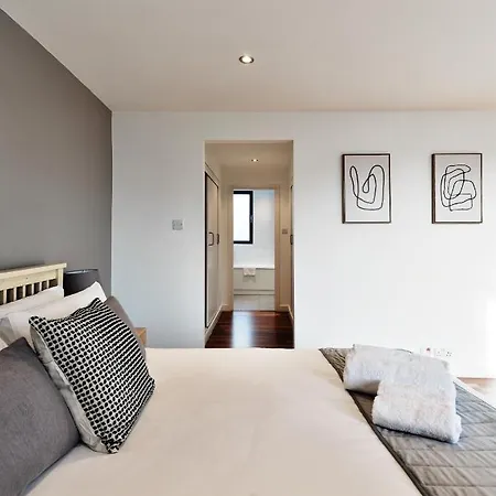 Farringdon Laceby London