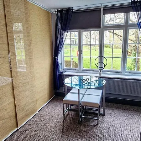 206mm Highgate * London