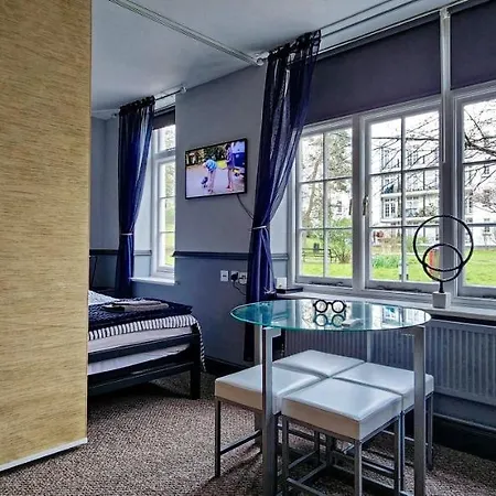 206mm Highgate * London