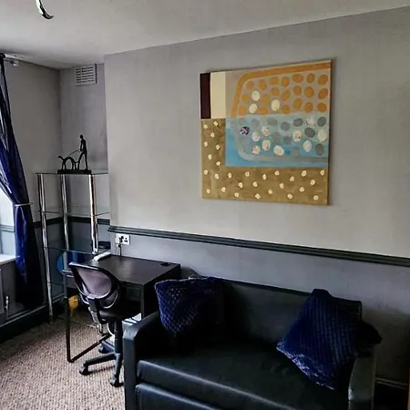 206mm Highgate London