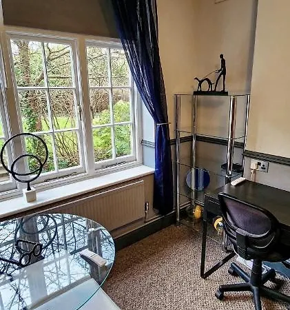 206mm Highgate * London