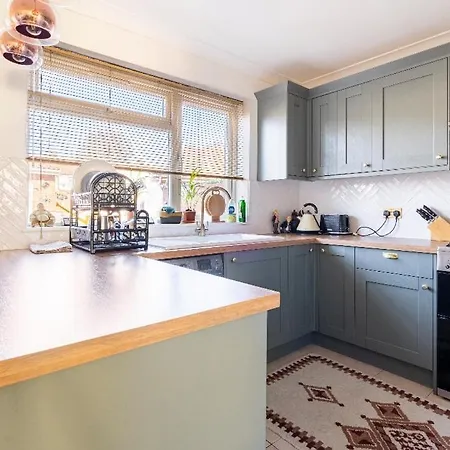 Homestay Lovely House London