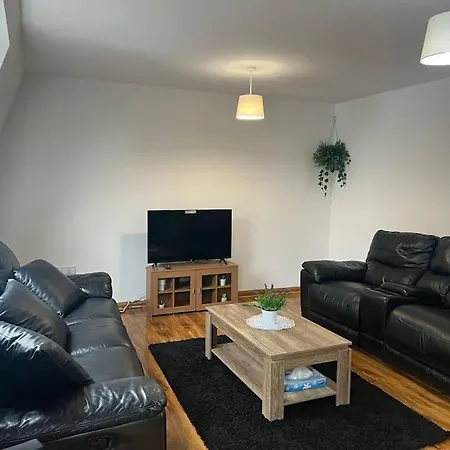 Perfect For Families And Friends - 2 Bedroom In - Peckham Apartment London