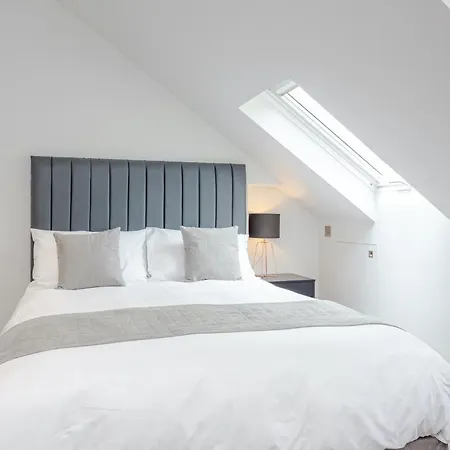 Luxlet - Heart Of Hampstead, * London