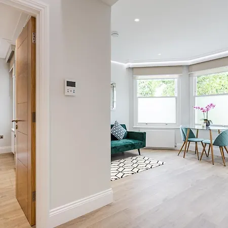 Luxlet - Heart Of Hampstead, * London