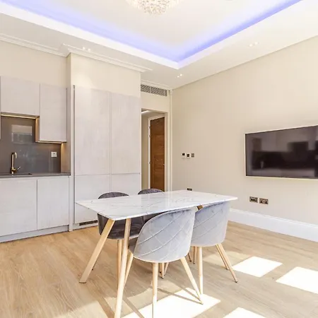 Luxlet - Heart Of Hampstead, * London