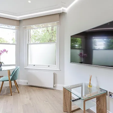 Luxlet - Heart Of Hampstead, * London