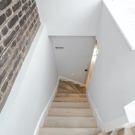 Luxlet - Heart Of Hampstead,