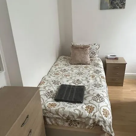 001- Lovely 3-bedroom Very Close To Oxford Street * London