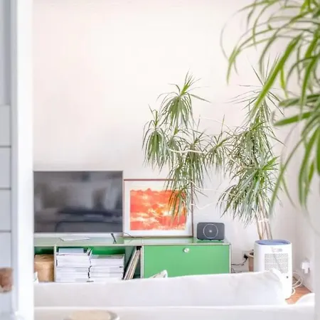 Peaceful 2 Bedroom Flat With Roof Terrace - Hackney London