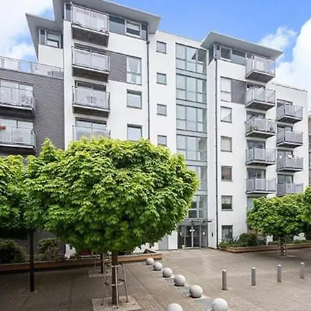 Central Apartment *