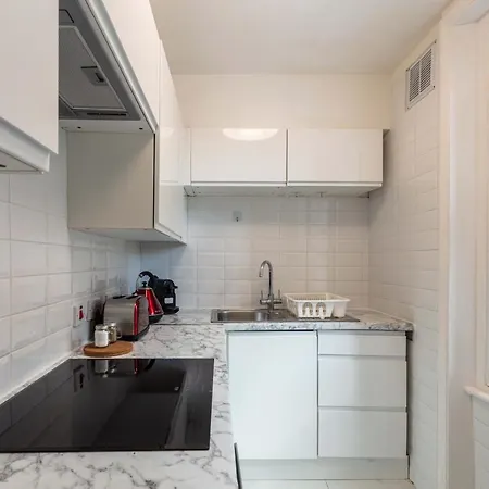 Apartment Fitzrovia Modern Studio London