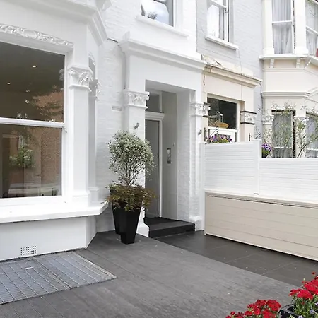 Lets - I5 * London