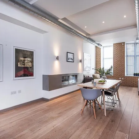 Oxford Street -west End-great Location Apartment *