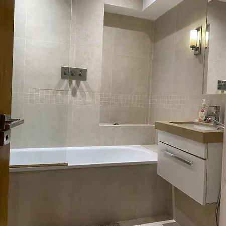 Harmony Studio Apartment London